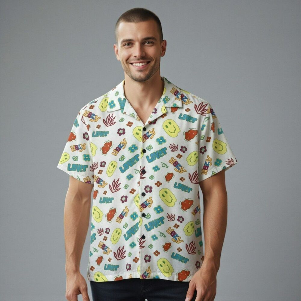 PacSun Retro 70s Trippy Smiley Face Graphic Button-Down Shirt M